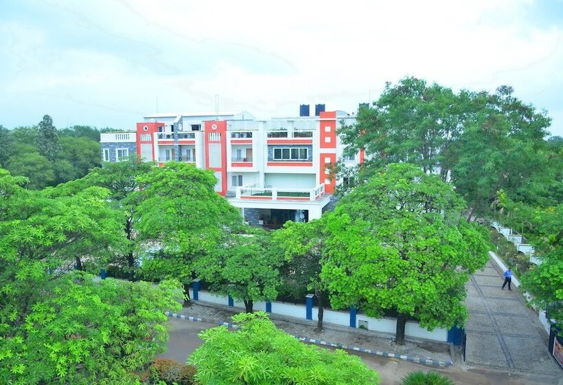 호텔 Vishal Prakruthi Resorts