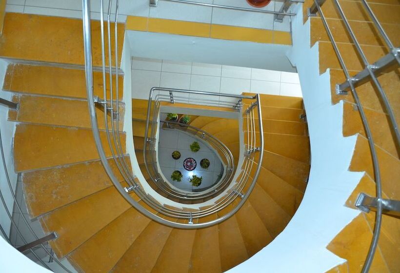 호텔 Vishal Prakruthi Resorts