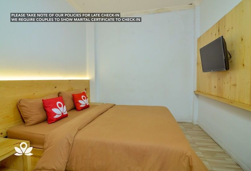 호텔 Zen Rooms Near Darmawangsa Syariah