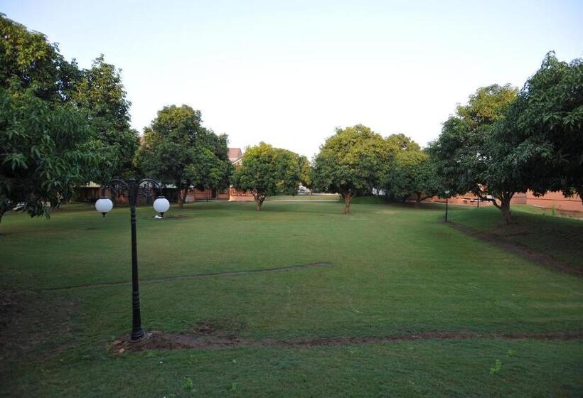 Madhubhan Resort & Spa