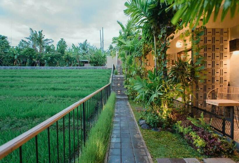 Pangkung Sari Bed And Breakfast