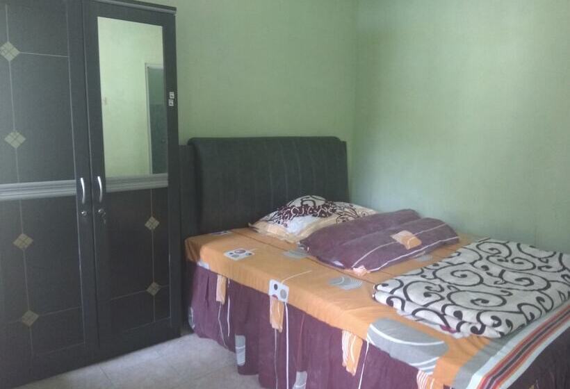 بنسيون Cipaniis Asri