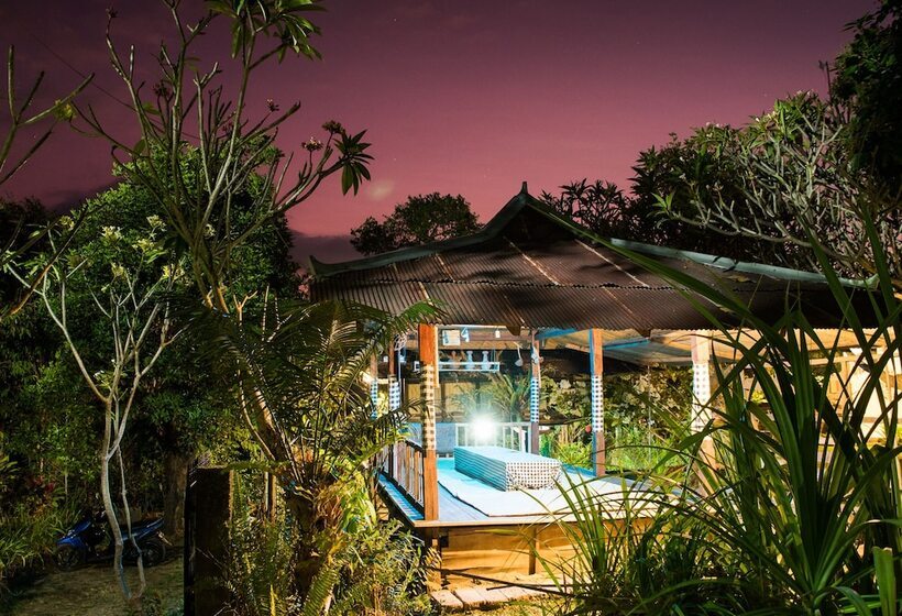 פנסיון Esa Di Kubu Homestay