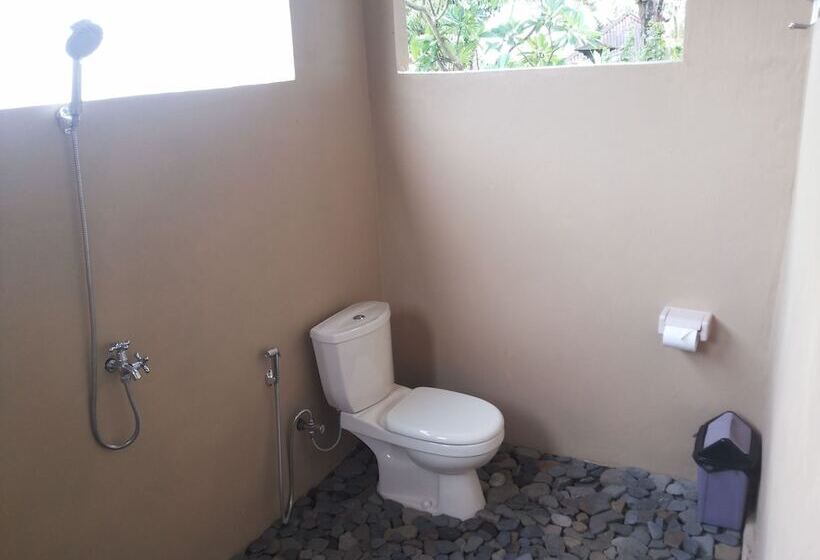 פנסיון Esa Di Kubu Homestay