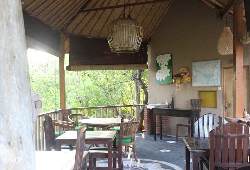 بنسيون Frangipani Inn & Restaurant