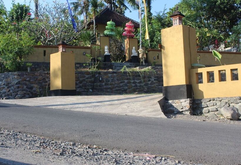 بنسيون Frangipani Inn & Restaurant