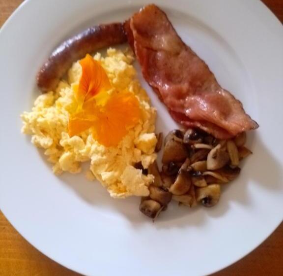 ペンション Happy Jackal