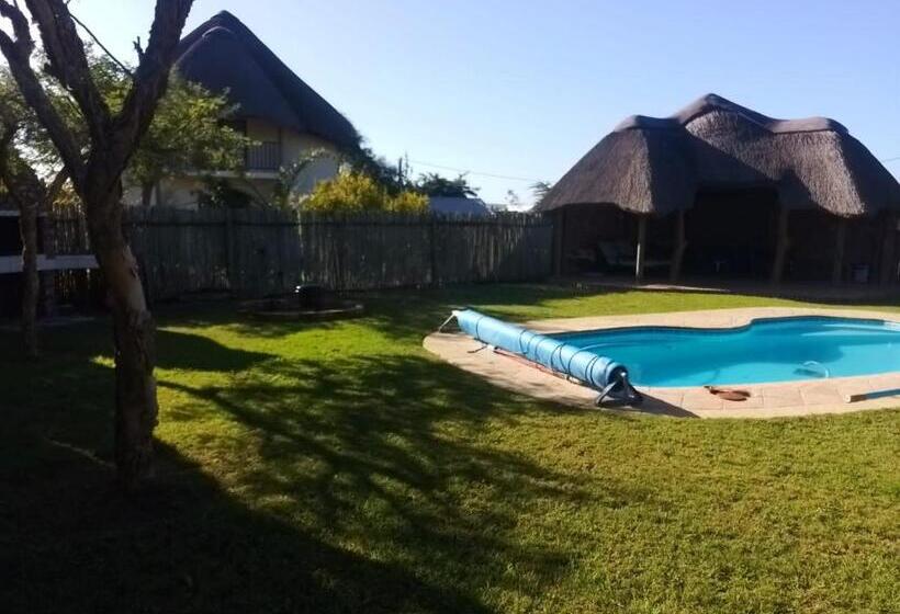 ペンション Happy Jackal