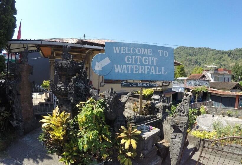 פנסיון Jro Maman Guest House   Adults Only