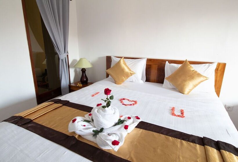 פנסיון Kusuma Guesthouse