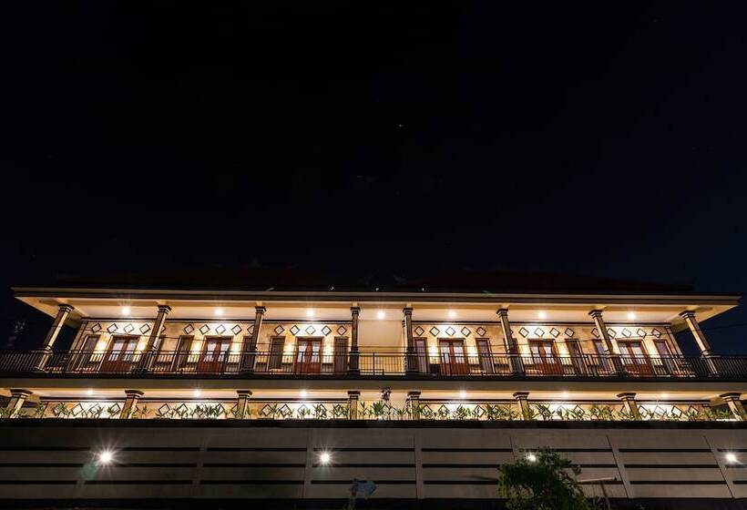 פנסיון Kusuma Guesthouse