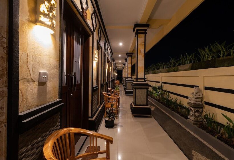 פנסיון Kusuma Guesthouse