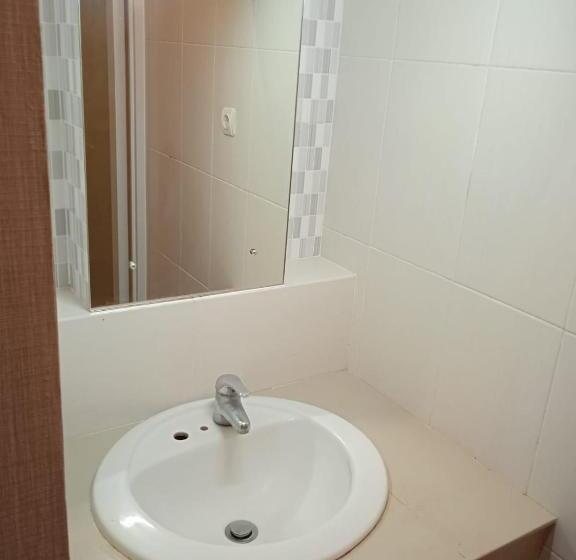 ペンション New Kubu Di Bukit