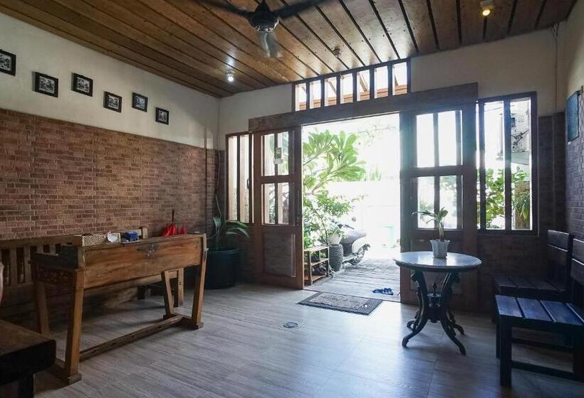 פנסיון Pudi Homestay