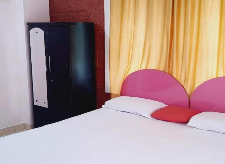 פנסיון Raghusheela Cottage Alibaug