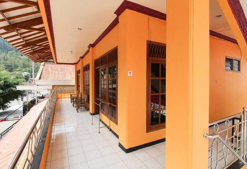 פנסיון Reddoorz Near Sarangan Lake