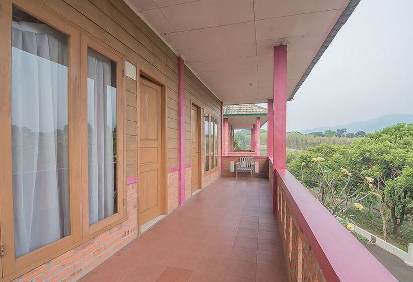 膳宿费 Reddoorz Plus At Hotel Negeri Baru Lodaya Puncak