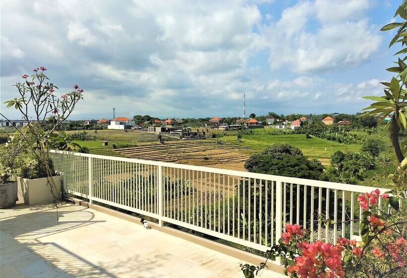 פנסיון Rumah Padi Guest House