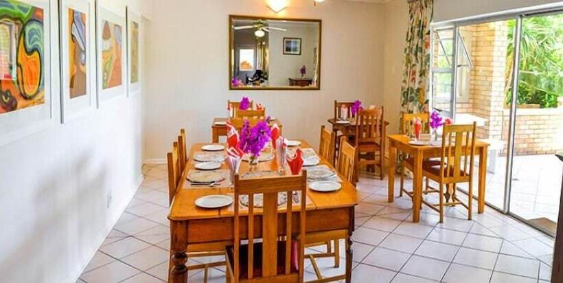 פנסיון Sundune Guest House