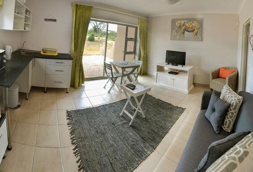 פנסיון Sundune Guest House