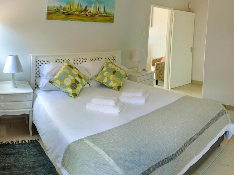 פנסיון Sundune Guest House