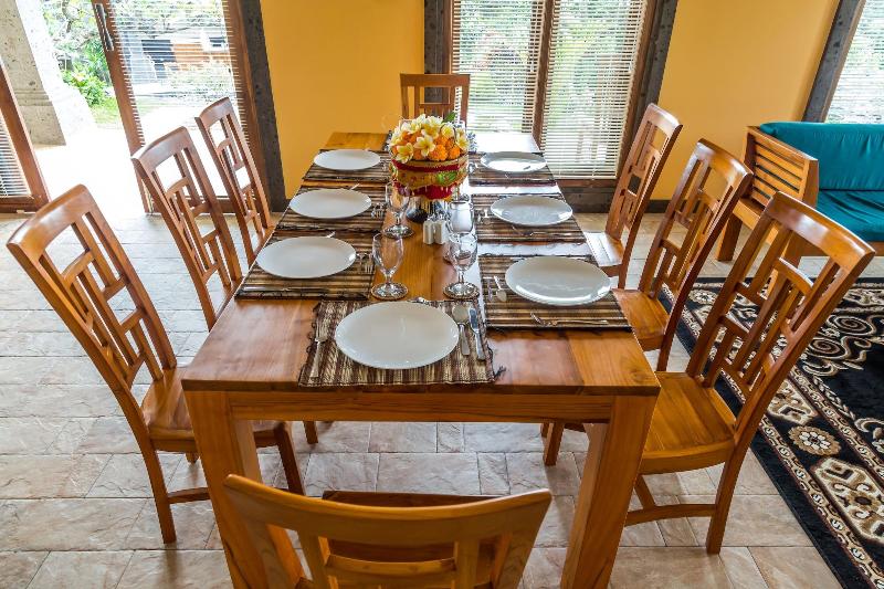 פנסיון Villa Selonding Batu