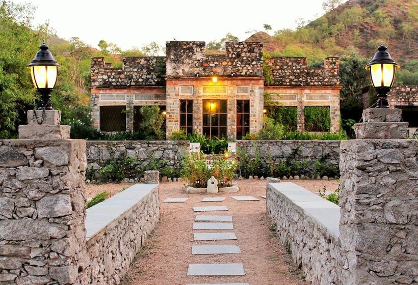 منتجع Ghanerao Jungle Lodge