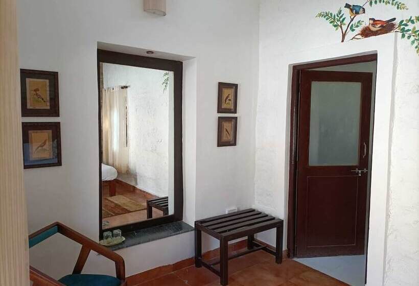 منتجع Ghanerao Jungle Lodge