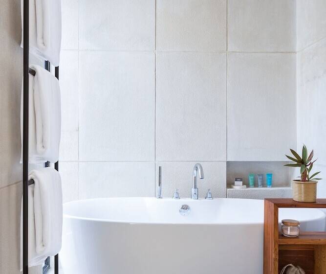 אתר נופש Woods At Sasan