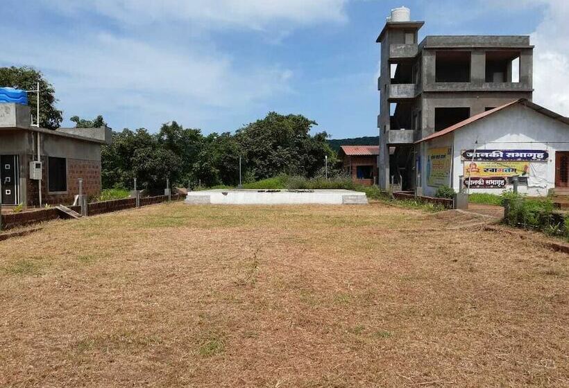 Aranya Kutir Resort   Hostel