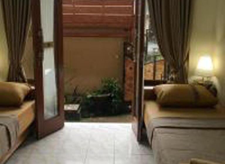 הוסטל Bulan Bali Guest House