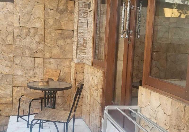 Общежитие Bulan Bali Guest House