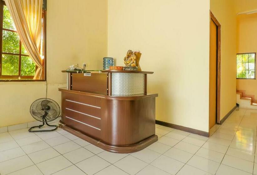 호스텔 Marina Suite Apartment Bali By Oyo Rooms