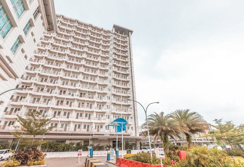 فندق صغير Sentul Tower By Oyo Rooms