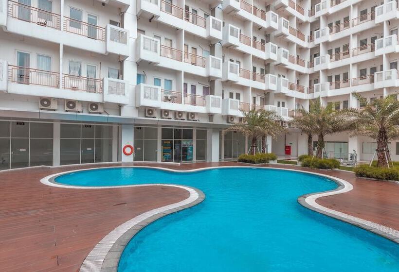 فندق صغير Sentul Tower By Oyo Rooms