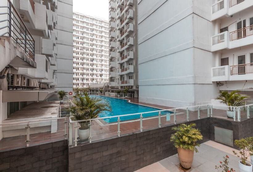 فندق صغير Sentul Tower By Oyo Rooms