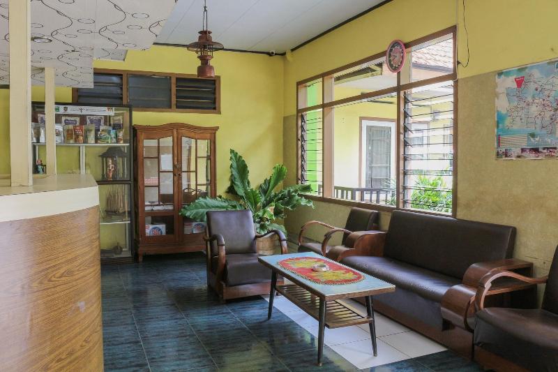 ユースホステル Spot On 1708 Hotel Budi Famili 1 Syariah