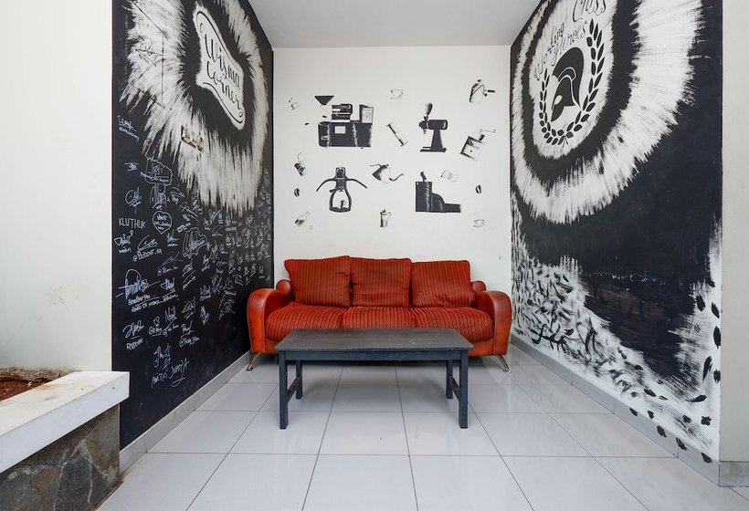 호스텔 Wisma Jepara By Oyo Rooms