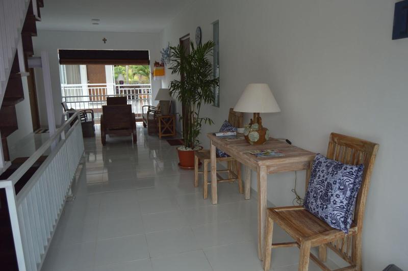 Askara Guest House   Hostel