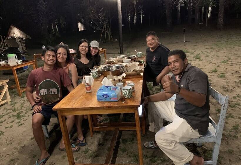 민박 Costa Beach Resort & Club