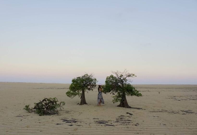 민박 Costa Beach Resort & Club