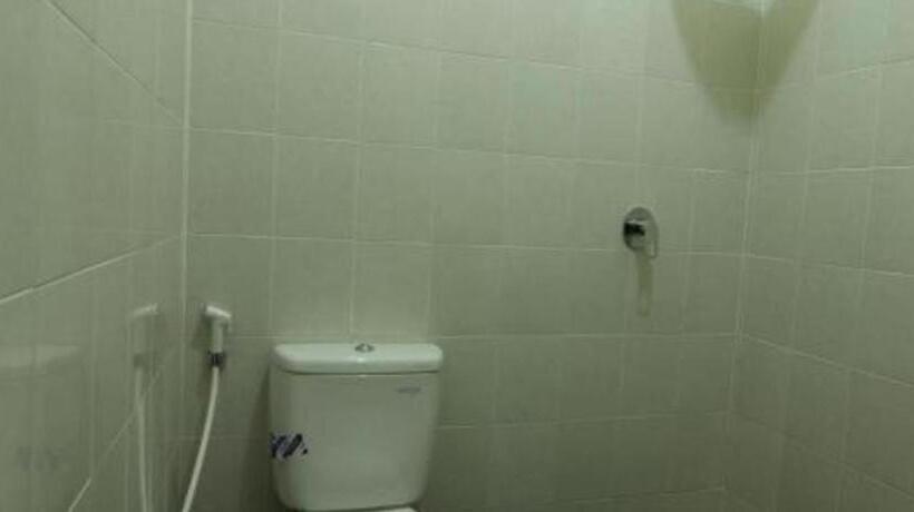 مبيت وإفطار Griya Gendhis Saraswati Boutique