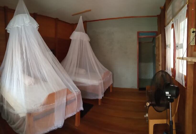 住宿加早餐  Losmen Anugrah