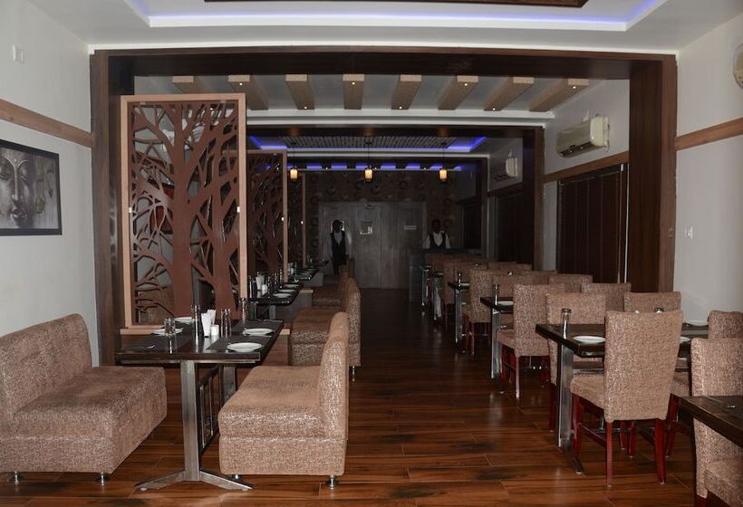 住宿加早餐  Pramod