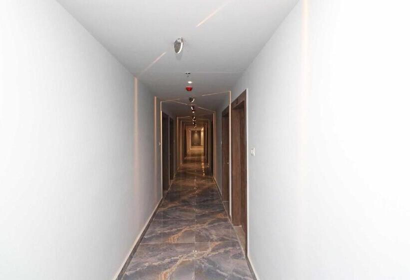 Capital O 22194 Hotel Triveni Sangam