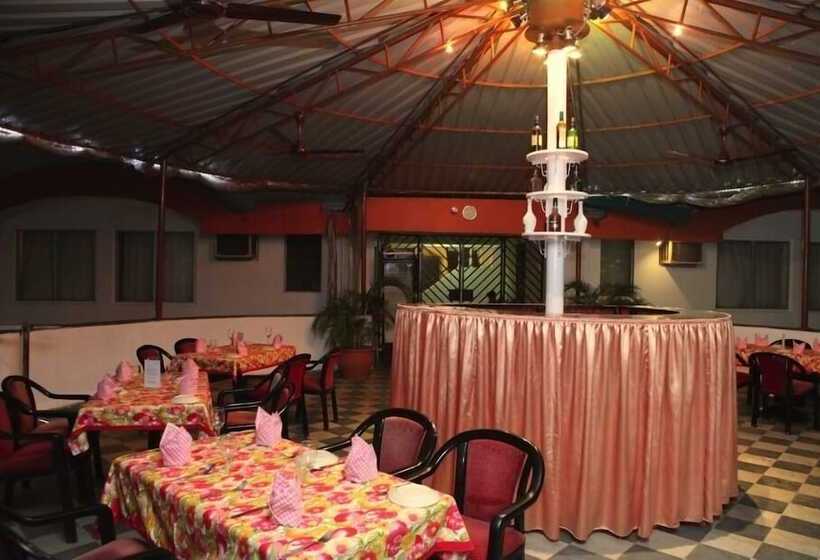 בית מלון כפרי Alenea Resort