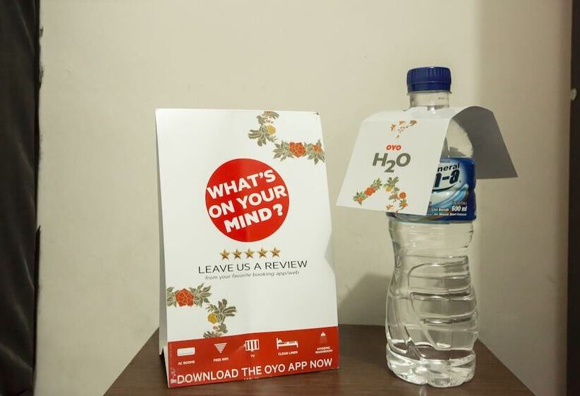 فندق Apple By Oyo Rooms