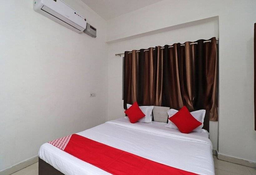فندق Bhuneshwar By Oyo Rooms