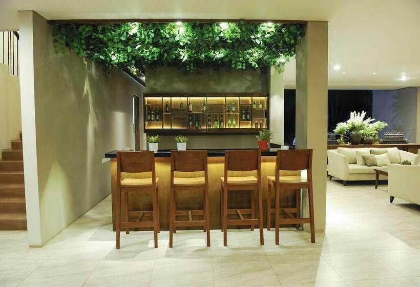 فندق Double G Resort Anyer