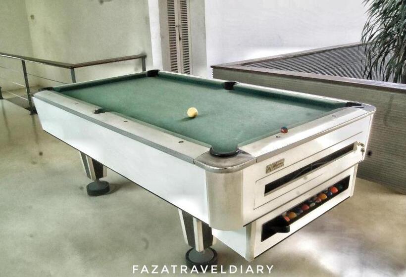 فندق Flat06. Cipete